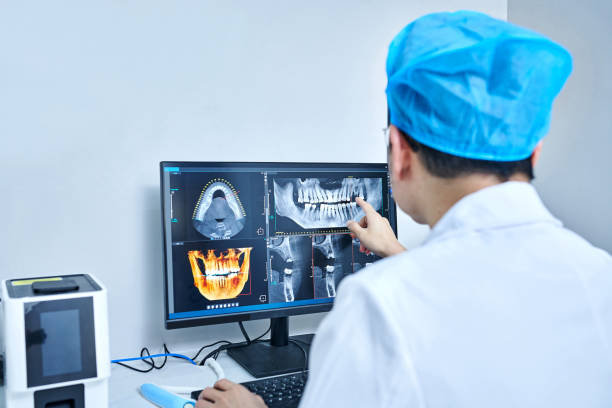 Best Urgent Dental Care for Toothache in Knoxvle, IL