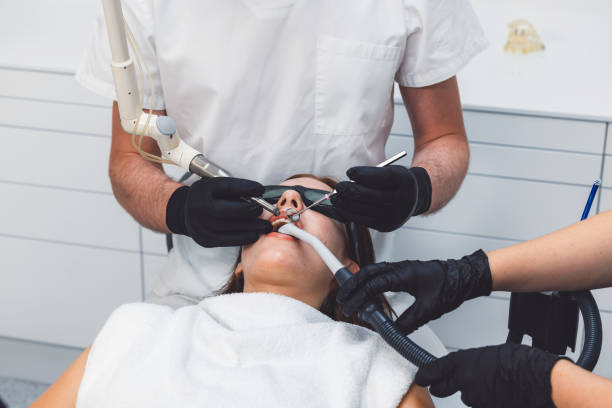 Best Holiday Emergency Dentist in Knoxvle, IL