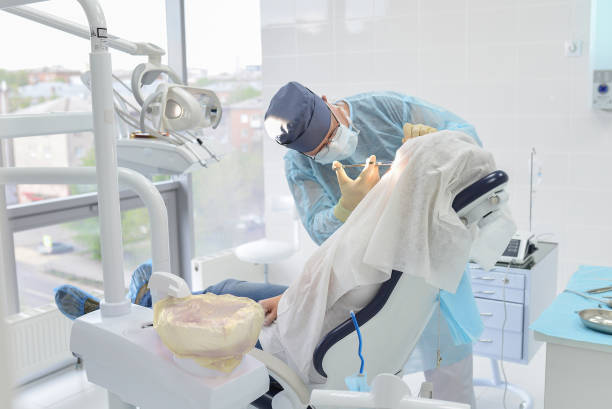Best Emergency Root Canal Treatment in Knoxvle, IL